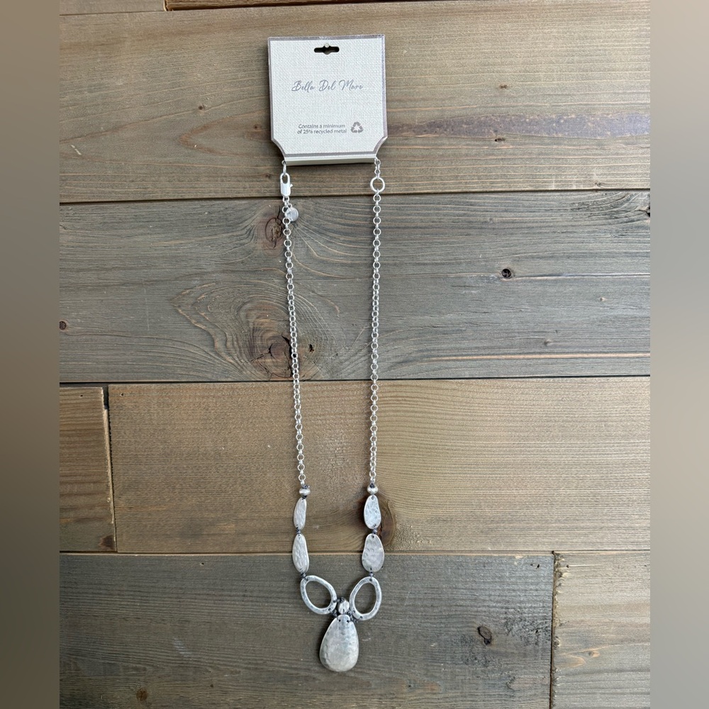 Bella Del Mar Silver Hammered Statement Necklace, NWT